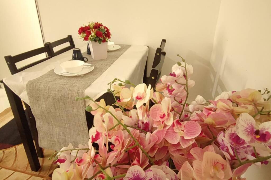 Hzb301-Selfcheck-In-Wi-Fi- Netflix- Parking- Pool-2 Bedroom- Klia, 7099 세팡 외부 사진