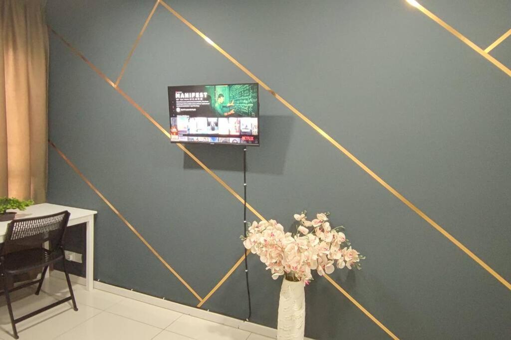 Hzb301-Selfcheck-In-Wi-Fi- Netflix- Parking- Pool-2 Bedroom- Klia, 7099 세팡 외부 사진